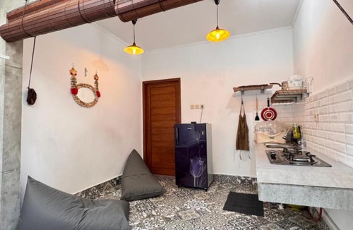 Pemogan House | Cozy Minimalist Home Near Seminyak & Kuta