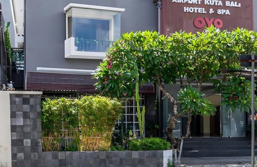 Tuban House | Cozy Standard Double Stay W/Free WiFi and Parking