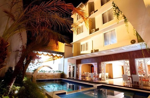 Denpasar Barat House | Cozy Standard Double w/City View & Free WiFi