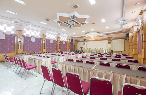 Makassar House | Cozy Stay Steps from Losari Beach