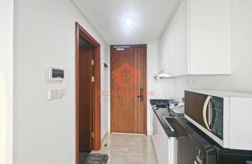 Jakarta Apartment | Cozy Studio South Gate Apt with Pool, Gym, Wi-Fi by 2ndHome