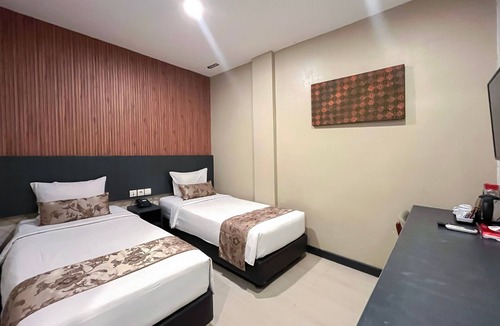Medan Hotel | Crew Express Hotel