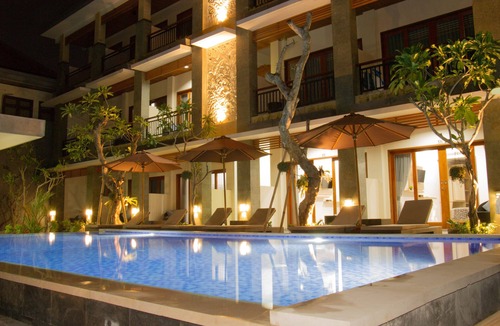 Sunset Road Hotel | D Sarian Seminyak