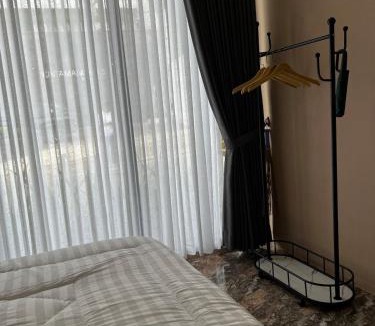 Megamendung Villa | Deju Cabin with Private Pool & Mountain View