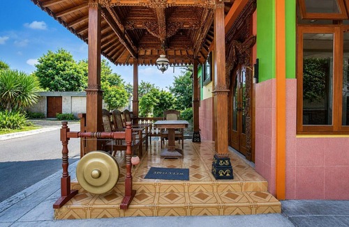 Prawirotaman House | Deluxe Twin Retreat in Jogja