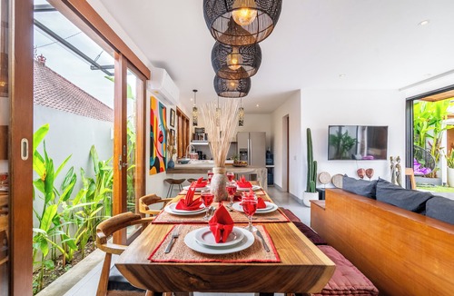 Kerobokan Villa | Designer 3BR w/Private Pool 5' drive @Beach BBQ Facility Seminyak–Canggu