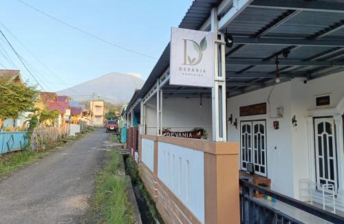 Pagar Alam House | Devania Homestay