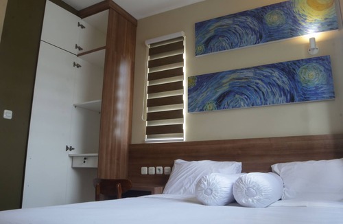 Palmerah House | Djuragan Kamar Slipi