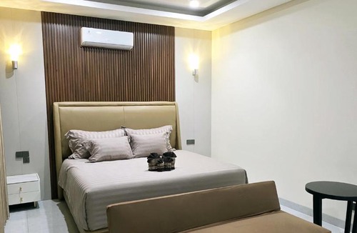 Pekanbaru House | DMranti Villa Syariah