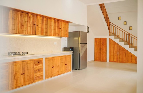 Lovina Villa | Dolphin Luxury Villa near Lovina Centre & Beach