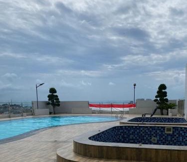Lubuk Baja Apartment | Double Queen Room Formosa Residence by Skyline