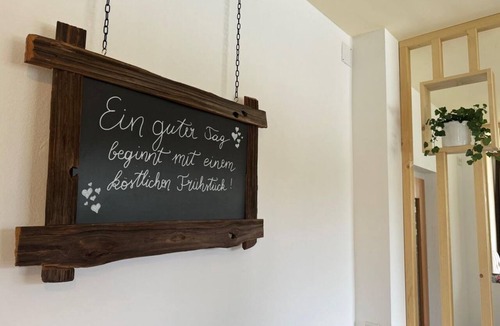 Kolbnitz Bed & Breakfast | Double room "Dorfblick" - Landhaus Königsreiner