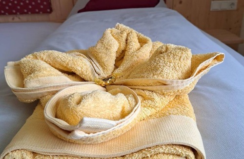 Kolbnitz Bed & Breakfast | Double room "Goldeck view" - Landhaus Königsreiner