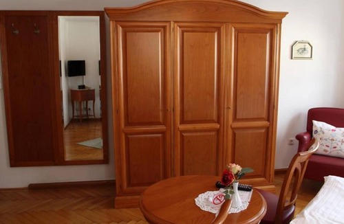 Bad Hall Bed & Breakfast | Double room, shower, WC, 1 bedroom - Hametner with Innviertlerhaus with