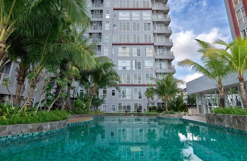 Panakkukang Apartment | Elegant Classic Studio At Apartment Vida View Makassar