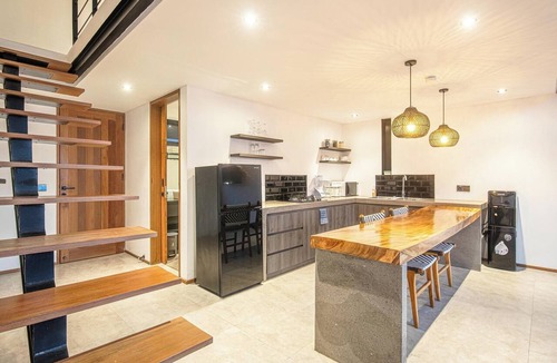 Munggu Apartment | Expansive Loft 200m from Canggu Beach Haven Part of Noma Estate