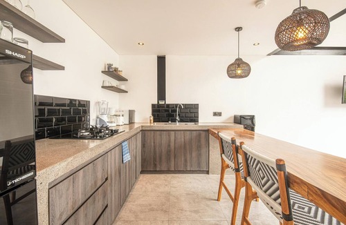 Munggu Apartment | Expansive Loft 200m from Canggu Beach Haven Part of Noma Estate
