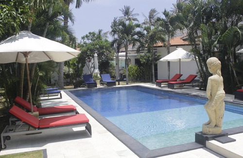 Senggigi House | Explore Lombok from Dream Estate