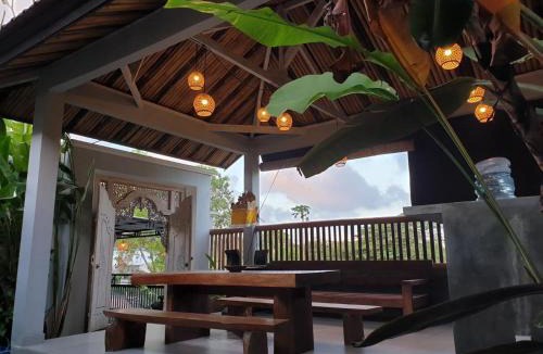 Ungasan Hotel | EXPRESS O 91294 Bali Surya Surfcamp
