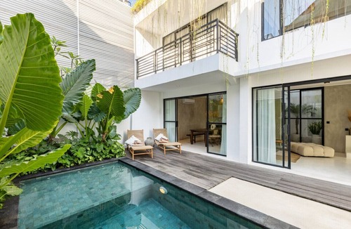 Berawa Villa | Exquisite Villa in Canggu by Azure,near Finns Club