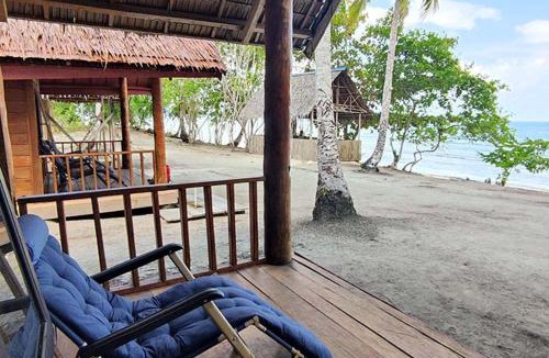 Raja Ampat House | Famangkor Homestay