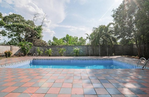 Pekanbaru House | Family Luxury Suite with Free WiFi and Parking