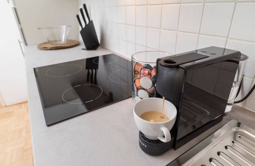 Lend Apartment | Family Stay Near Kunsthaus Graz | Sleeps 6