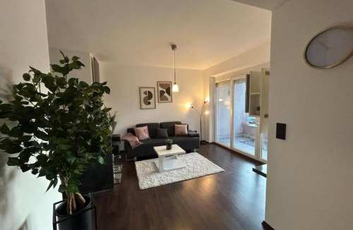 Bruck an der Mur Apartment | FarawayHomes Studio Bruck 17