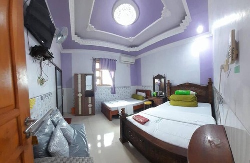 Bawean Island Hotel | FATHIN HOTEL BAWEAN SYARIAH