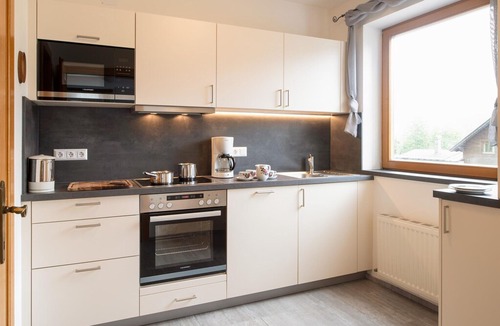 Neusach Apartment | Ferienhaus-Fewo H1 Bellflower - Neusacher-Moser, Ferienhof