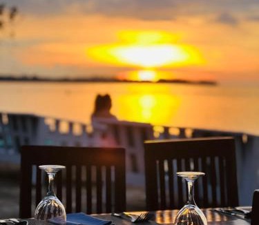 Gili Air Hotel | Formosa Beach Club & Bungalow