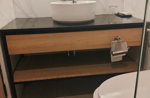 Denpasar Utara Hotel | Fouralivin