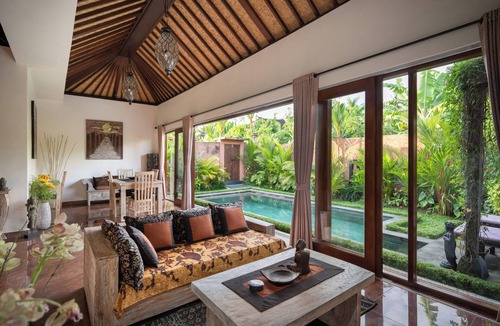 Penestanan Villa | Genie Private Villa by Travellink Bali
