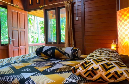 Pulau Lembeh House | Ghia Boutique Homestay