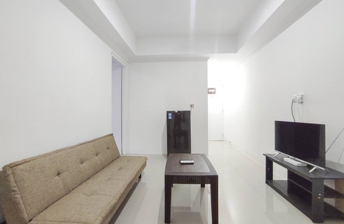 Jatingaleh Apartment | Good Deal 1Br At Paltrow City Apartment