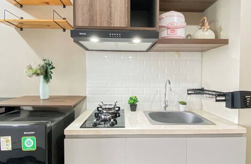Duren Sawit Apartment | Good Neat Studio Room At Apartment Lrt City Jatibening