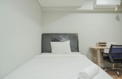 Kebon Jeruk Apartment | Gorgeous 2BR Apartment Maqna Residence By Travelio