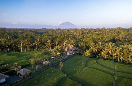 Kelusa Villa | Gorgeous 5BR Villa Located In Ubud! 7Min Drive To The Traditional Art Market!