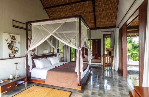 Kelusa Villa | Gorgeous 5BR Villa Located In Ubud! 7Min Drive To The Traditional Art Market!