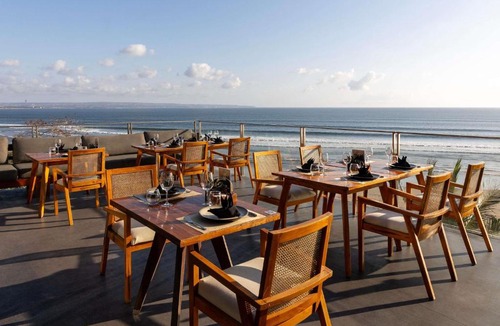 Dyanapura Resort | Grand Seminyak Lifestyle Boutique Bali Resort