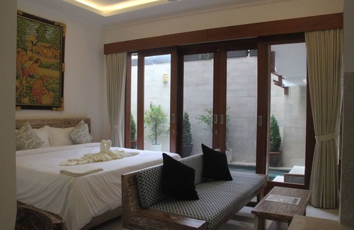 Sunset Road Apartment | Green Studio Apartment Seminyak