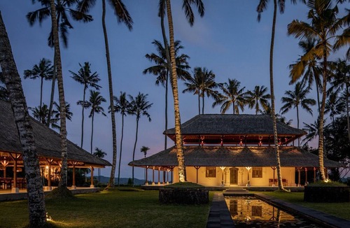 Ababi House | Griya - Wangi Felixe - Peaceful 4BDR Tropical Estate