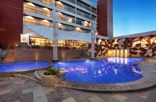 Biringkanya Hotel | Harper Perintis - Makassar by ASTON