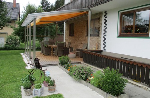 Maitschern House | Haus Moser