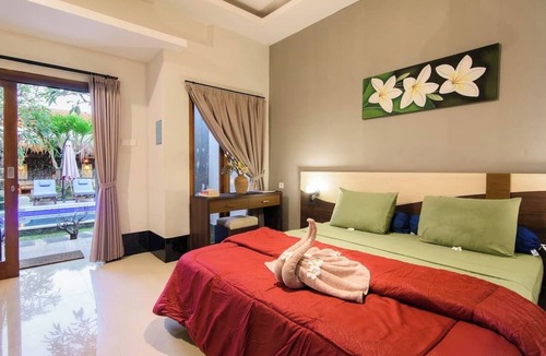 Sanur Bed & Breakfast | 🌴 Hidden Tropical 1BR Villa in Sanur | Walk to the Beach