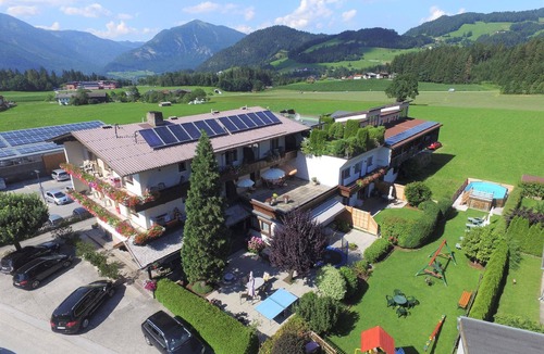 Reith im Alpbachtal Apartment | Holiday apartment Reith im Alpbachtal for 1 - 5 persons with 3 bedrooms - Holiday apartment in one o