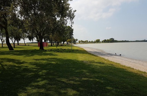 Sankt Andra am Zicksee House | Holiday house, only 250 m from the lake, up to 6 people, open all year round