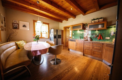 Unterlibitsch House | Holiday House in Feistritz Ob Bleiburg with Sunny Terrace