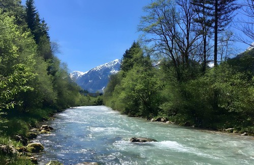 Hinterstoder House | Holiday Home 'Roman' with Large Garden Directly on the River