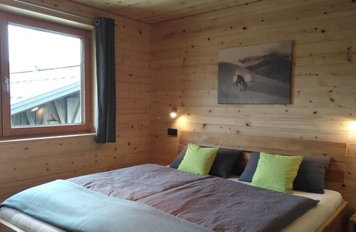 Riezlern Apartment | Holiday house, 3 bathrooms / WC, 3 bedrooms - "Chalet 2" - Walser Berg chalets